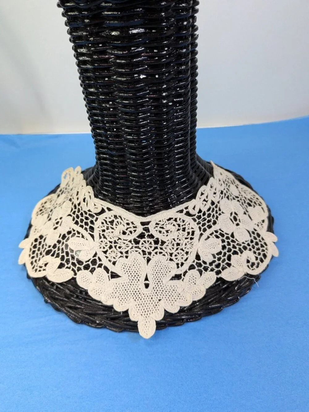 Vintage White Lace Statement Collar 1 Piece Pointed Leaf Motif for Elven Cosplay
